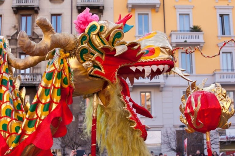 Dragon Dance in Milan